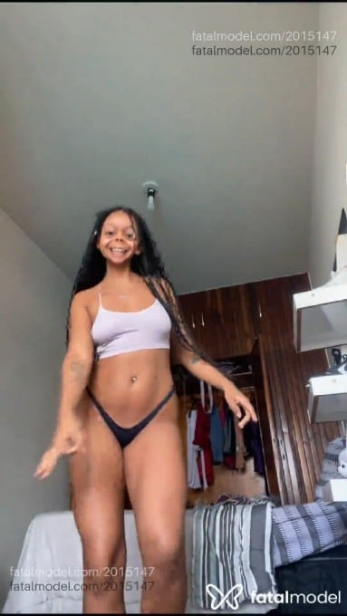 Acompanhante mulher morena (o) de olhos mel em Virtual - Cacau