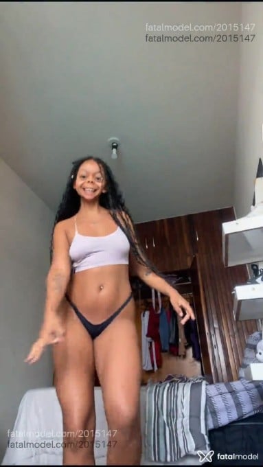 Acompanhante mulher morena (o) de olhos mel em Virtual - Cacau