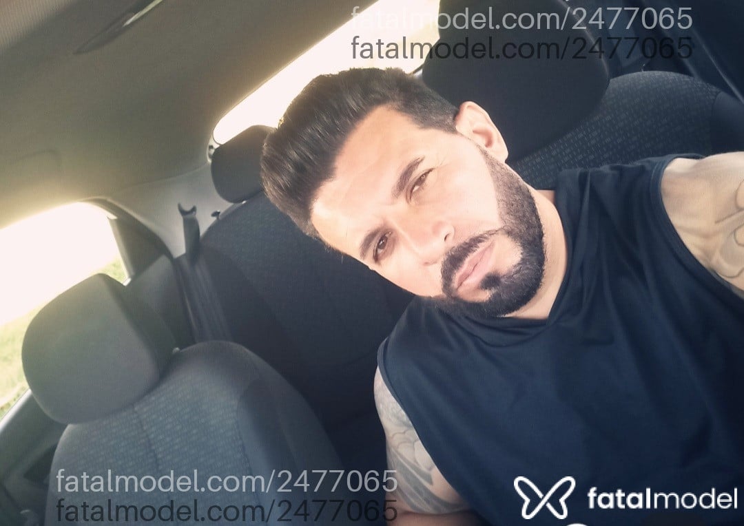 Acompanhante homem com cabelo castanho de olhos castanhos - Carlos