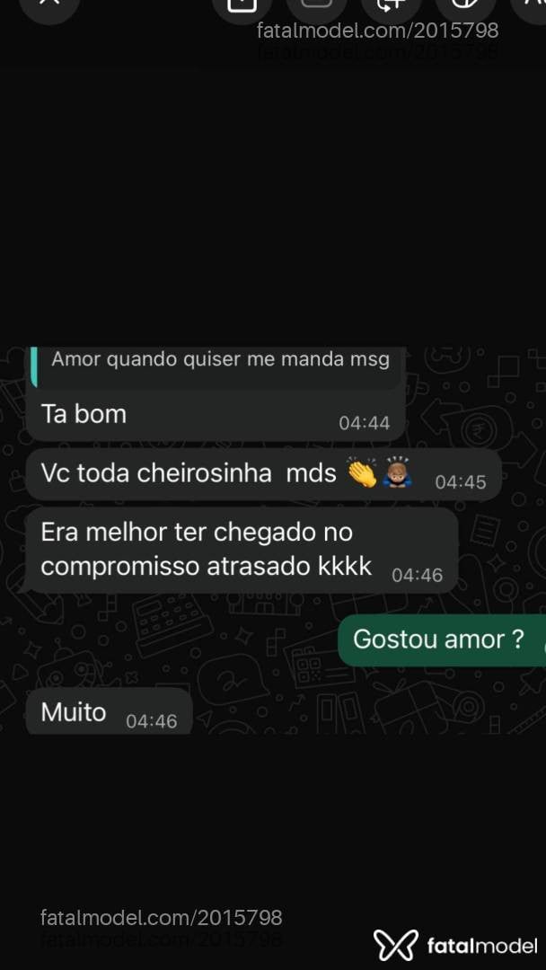 Acompanhante mulher trans morena (o) de olhos castanhos em Macaé - Isadora