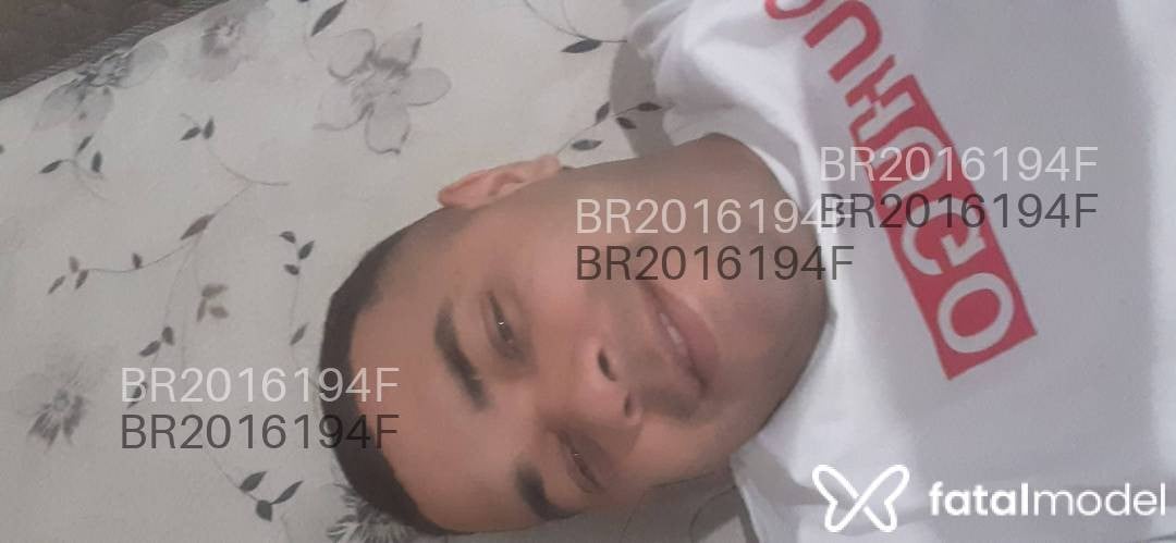 Acompanhante homem com cabelo castanho de olhos castanhos em Pindamonhangaba - Gabriel