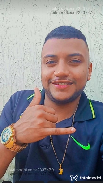 Acompanhante homem morena (o) de olhos pretos - Fabricio Sousa Acompanhante homem morena (o) de olhos pretos - Fabricio Sousa