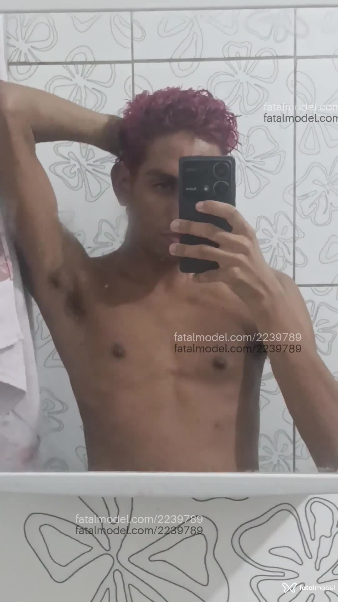 Acompanhante homem morena (o) de olhos castanhos em São Paulo - Dan Dom