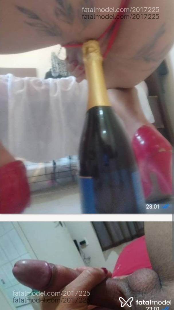 Acompanhante mulher trans loira (o) de olhos castanhos em Serra - Rafaela Urack