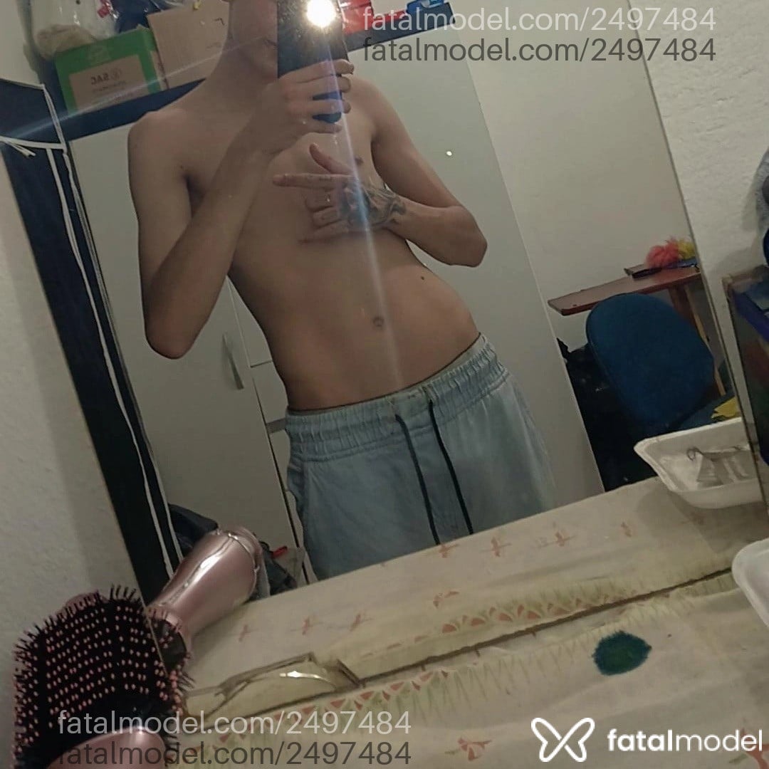 Acompanhante homem com cabelo castanho de olhos castanhos em São Paulo Acompanhante homem com cabelo castanho de olhos castanhos em São Paulo - Alex Santos