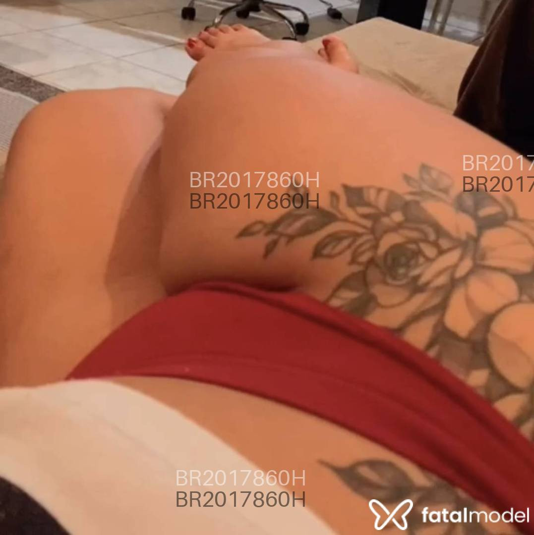 Acompanhante mulher morena (o) de olhos castanhos em São Paulo Acompanhante mulher morena (o) de olhos castanhos em São Paulo - Camila