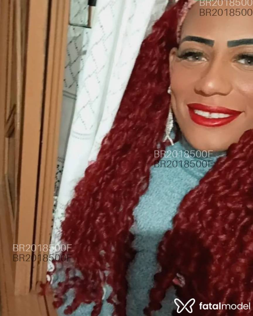 Acompanhante homem ruiva (o) de olhos pretos em Joinville - Amadinha