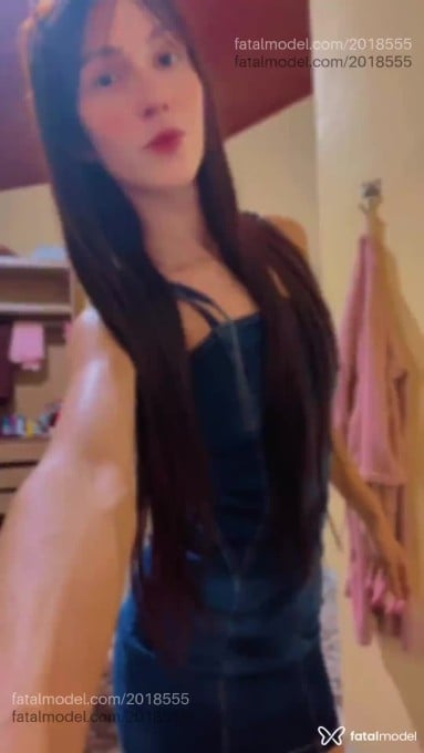 Acompanhante mulher com cabelo castanho de olhos castanhos em Macapá Acompanhante mulher com cabelo castanho de olhos castanhos em Macapá - Rubi
