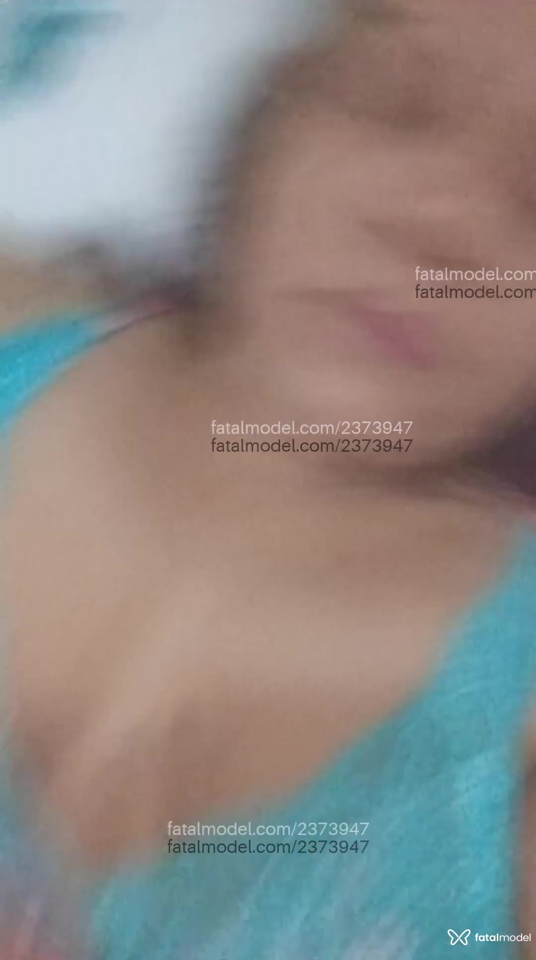 Acompanhante mulher morena (o) de olhos pretos em Virtual - Crisflores
