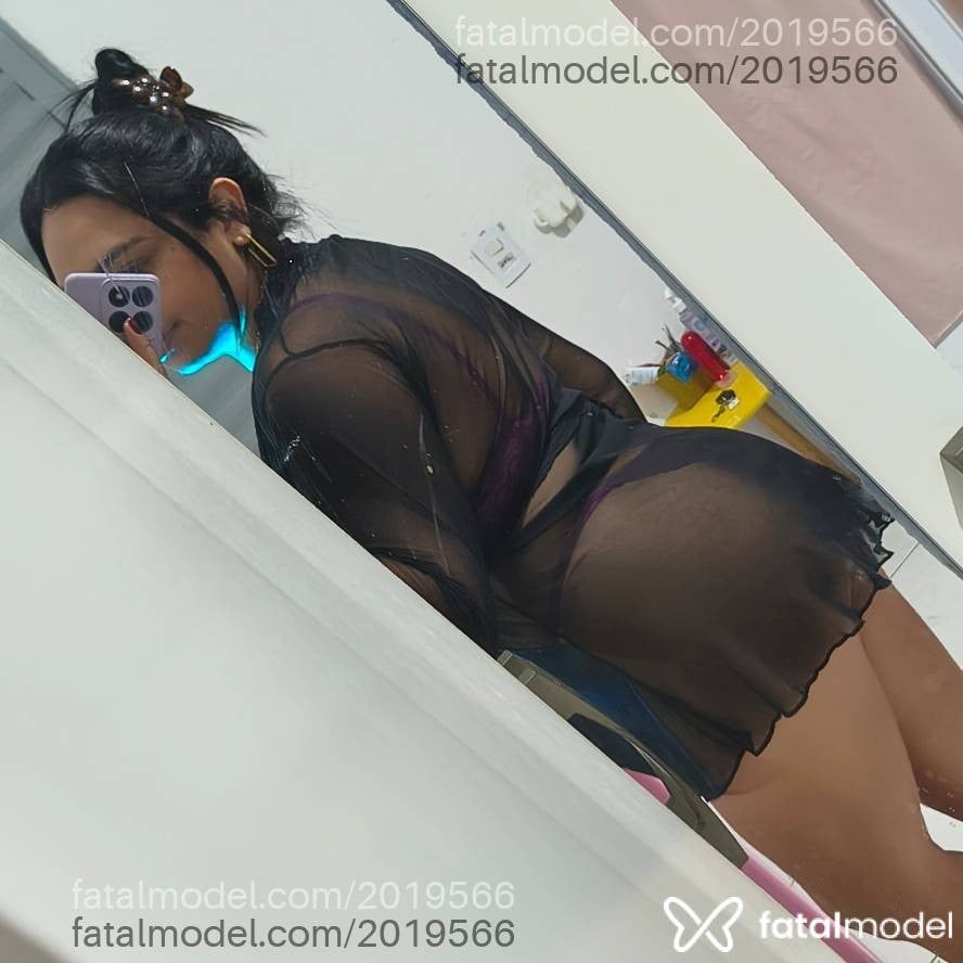 Acompanhante mulher morena (o) de olhos pretos - Bruninhaa