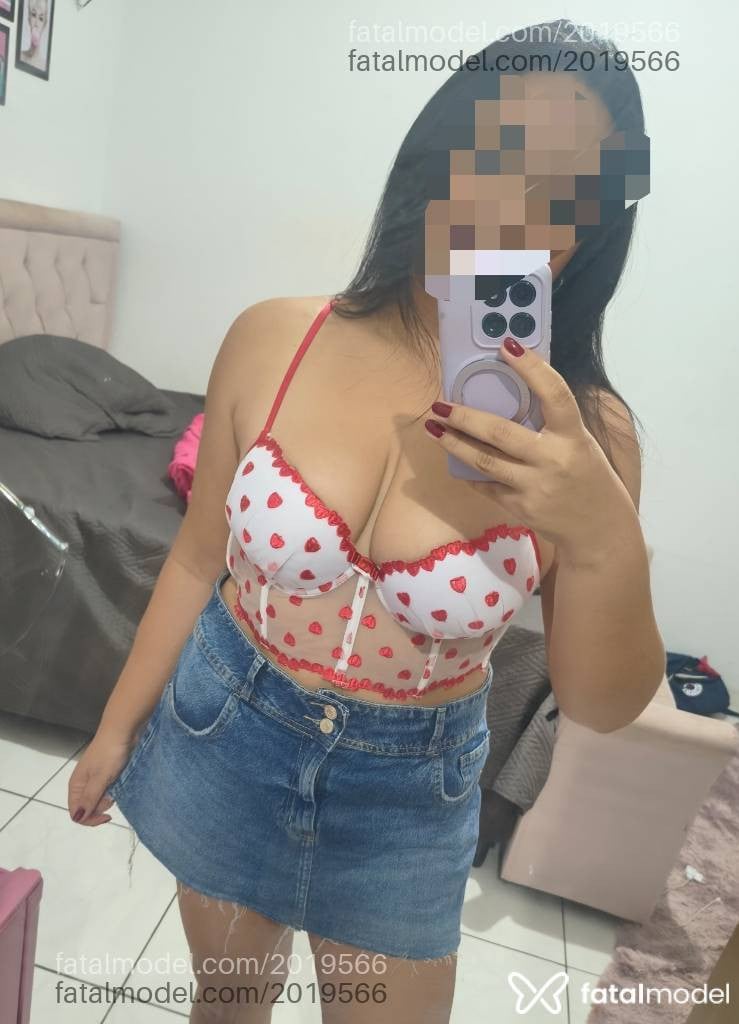 Acompanhante mulher morena (o) de olhos pretos - Bruninhaa
