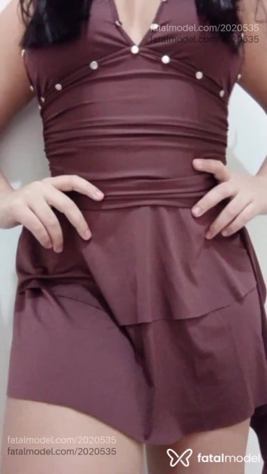 Acompanhante mulher com cabelo castanho de olhos castanhos em Toledo - Elise