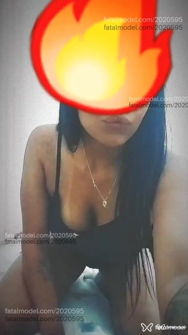 Acompanhante mulher morena (o) de olhos pretos em São Borja - Giovana