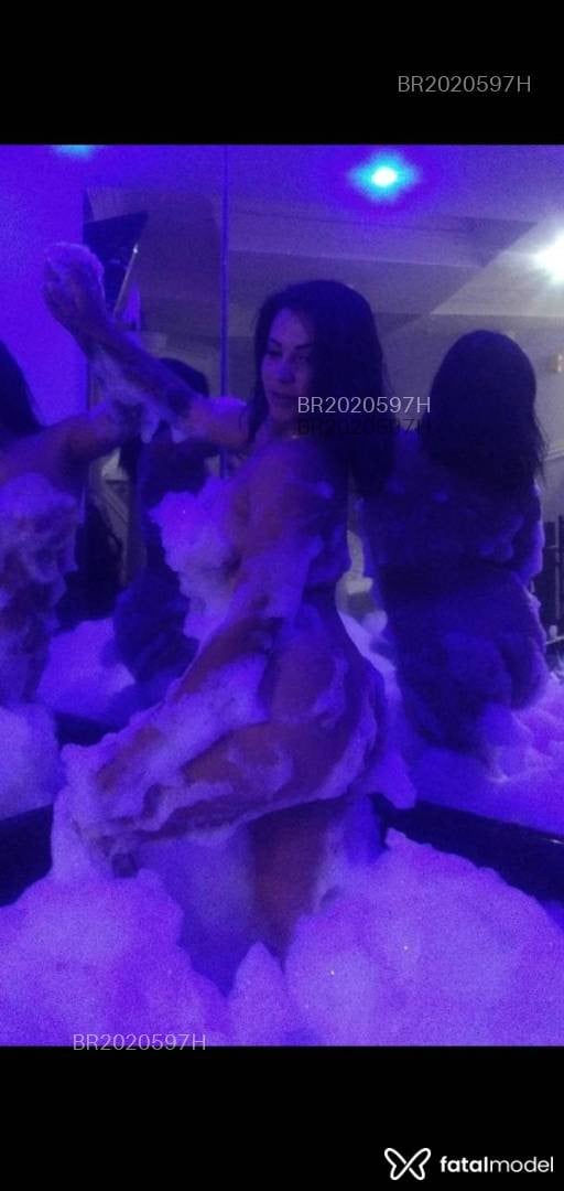 Acompanhante mulher morena (o) de olhos castanhos em Ribeirão Preto - Lua Lins