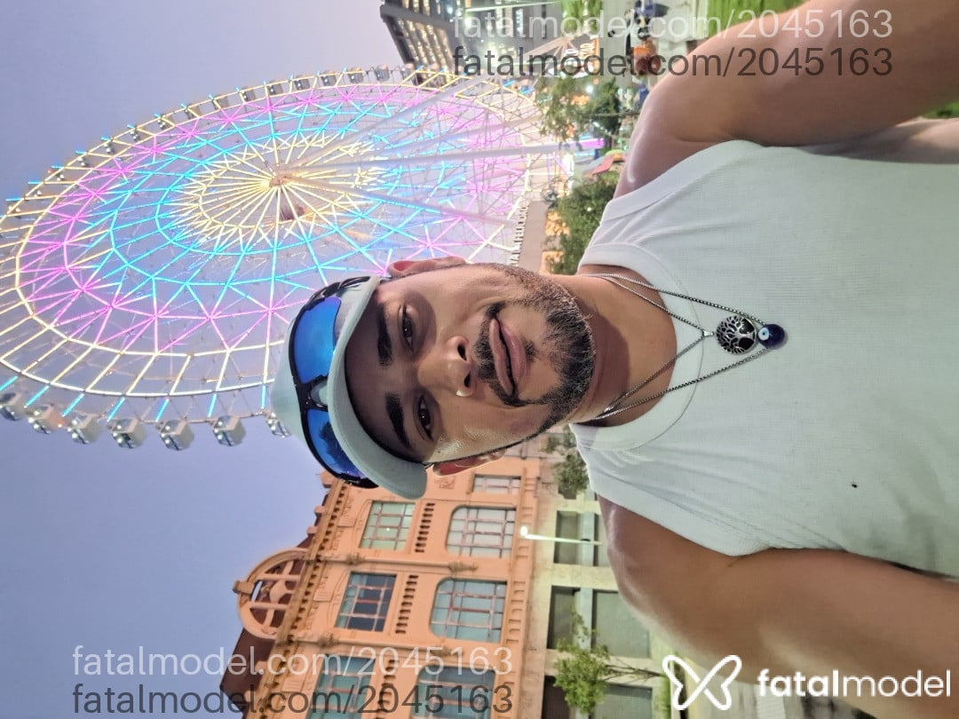 Acompanhante homem morena (o) de olhos castanhos em Rio de Janeiro - Sandro Garcia