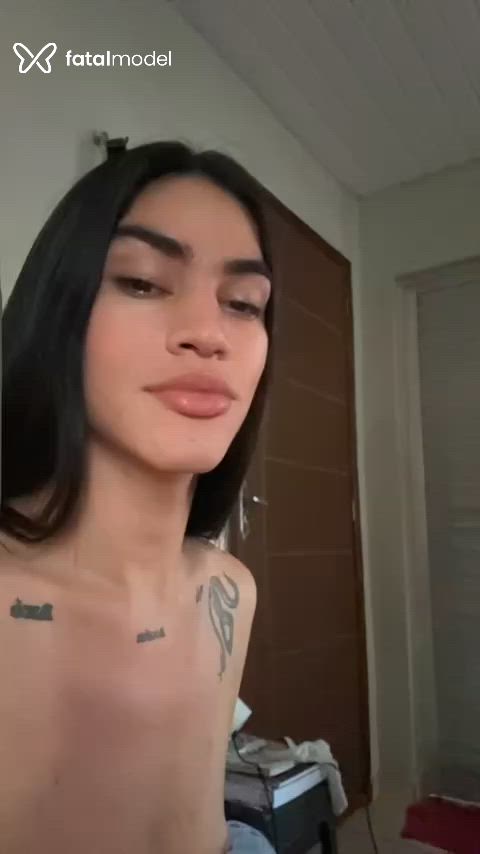 Acompanhante mulher trans morena (o) de olhos castanhos em Belém Acompanhante mulher trans morena (o) de olhos castanhos em Belém - Minaj