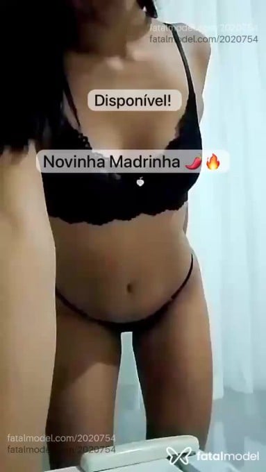 Acompanhante mulher morena (o) de olhos castanhos em Canaã dos Carajás - Mélissa Moretti