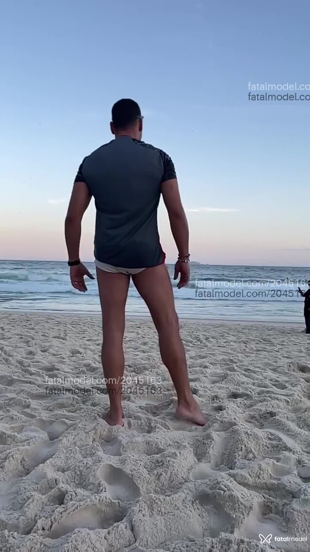 Acompanhante homem morena (o) de olhos castanhos em Rio de Janeiro - Sandro Garcia
