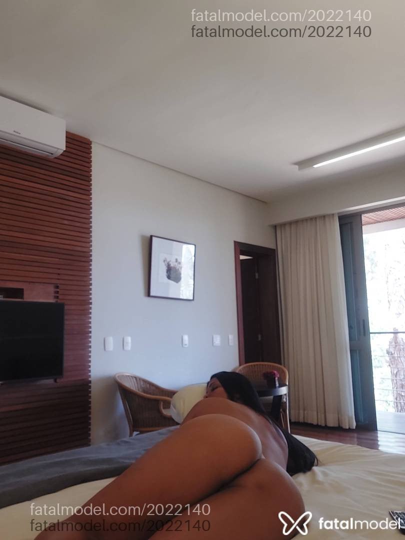 Acompanhante mulher morena (o) de olhos castanhos em Volta Redonda - Bella Walton