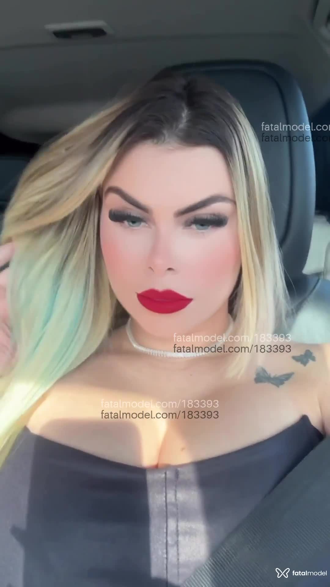 Acompanhante mulher loira (o) de olhos azuis em Araçatuba - Nicoly Lara