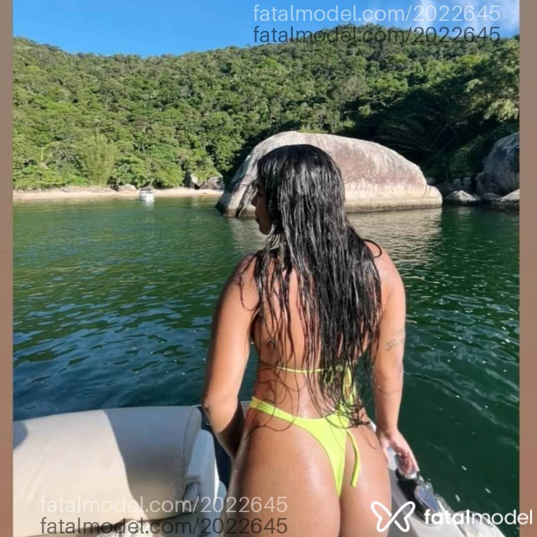 Acompanhante mulher loira (o) de olhos mel - Debora