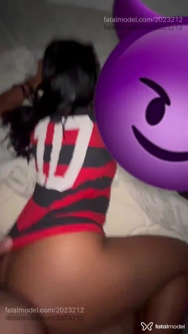 Acompanhante mulher com cabelo castanho de olhos castanhos em Três Rios Acompanhante mulher com cabelo castanho de olhos castanhos em Três Rios - Isabela