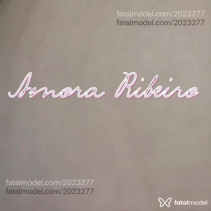 Acompanhante mulher com cabelo castanho de olhos pretos em Recife Acompanhante mulher com cabelo castanho de olhos pretos em Recife - Amora Ribeiro