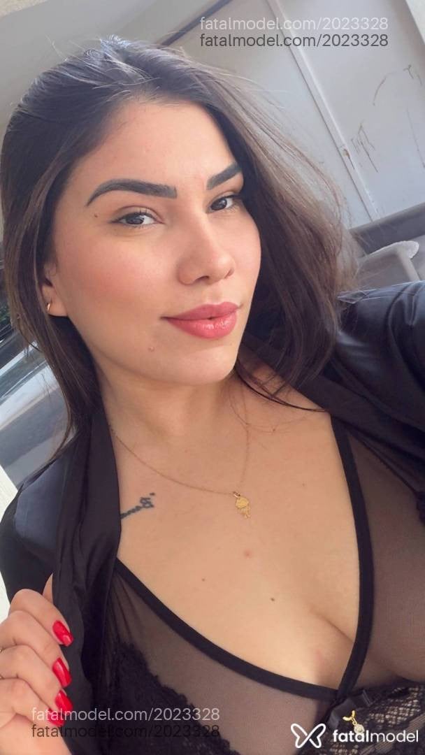 Acompanhante mulher morena (o) de olhos pretos em Araçatuba - Júlia Hayashi