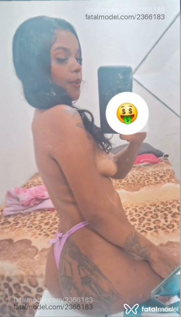 Acompanhante mulher morena (o) de olhos pretos em Campinas Acompanhante mulher morena (o) de olhos pretos em Campinas - Polly