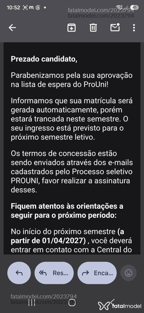 Acompanhante mulher com cabelo colorido de olhos castanhos - Ana Bia