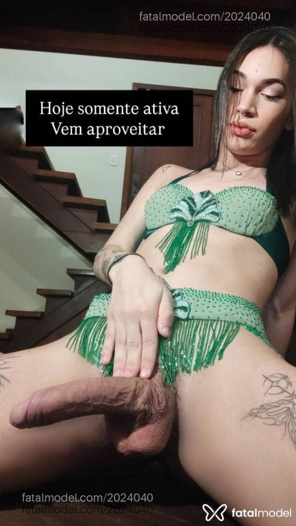Acompanhante mulher trans morena (o) de olhos castanhos em São Leopoldo - Verônica