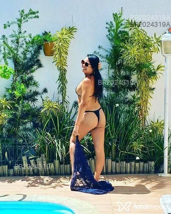 Acompanhante mulher trans morena (o) de olhos castanhos em Camaçari - Polly