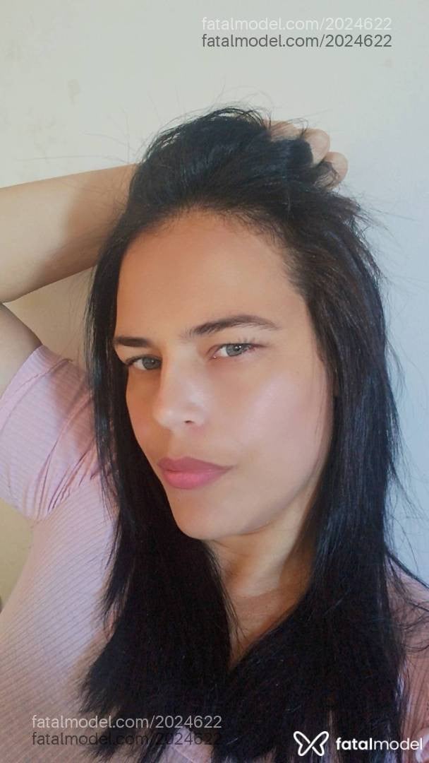 Acompanhante mulher morena (o) de olhos verdes em Telêmaco Borba - Lunar