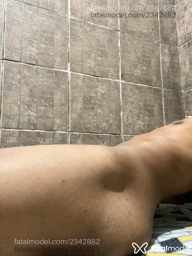 Acompanhante homem morena (o) de olhos pretos em São Paulo - Gustavo
