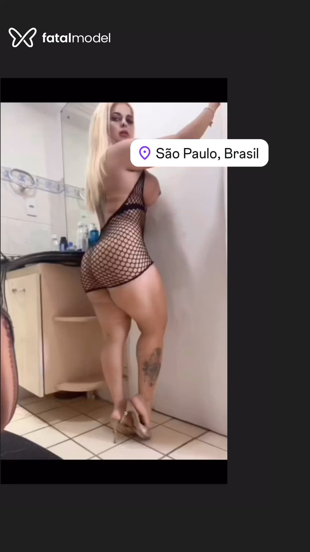 Acompanhante mulher loira (o) de olhos verdes em São Paulo Acompanhante mulher loira (o) de olhos verdes em São Paulo - Sabrina Zamel