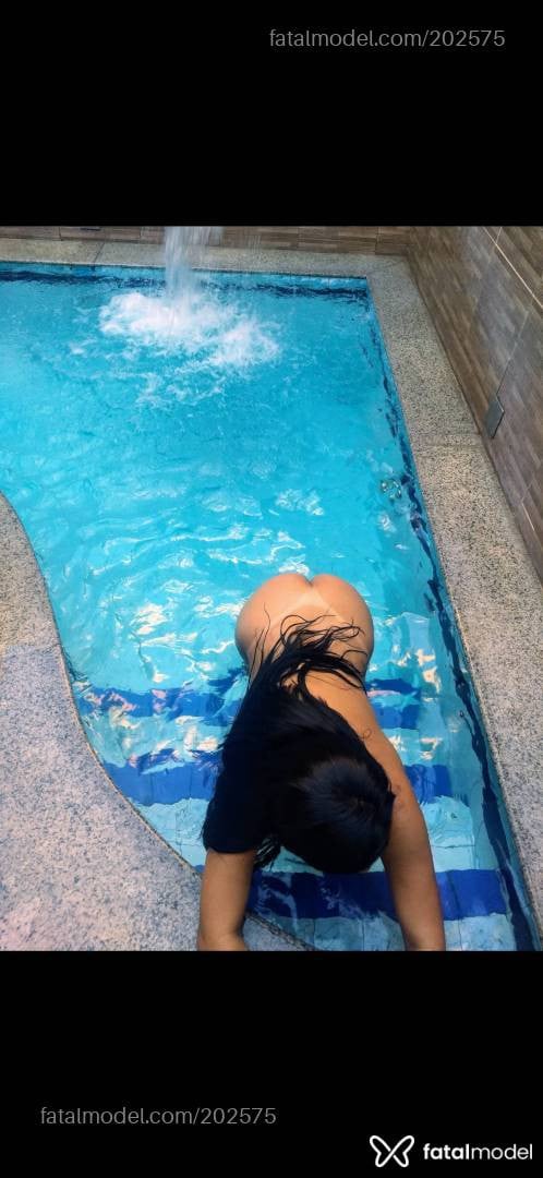 Acompanhante mulher morena (o) de olhos pretos em Catalão - Camila Queiroz