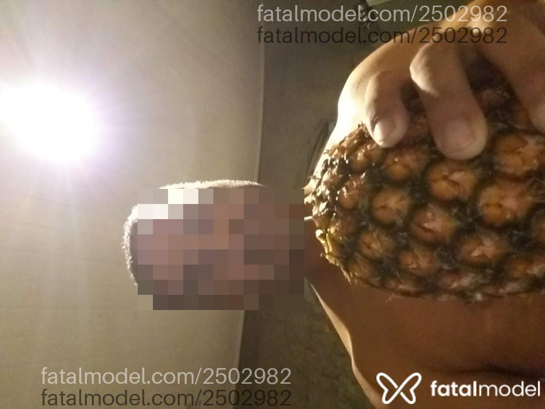 Acompanhante homem com cabelo grisalho de olhos pretos em Virtual Acompanhante homem com cabelo grisalho de olhos pretos em Virtual - Kallfort