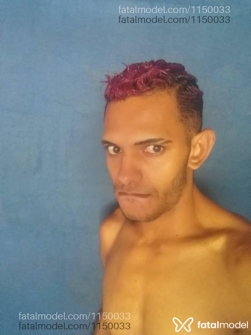 Acompanhante homem com cabelo castanho de olhos castanhos em Rio de Janeiro Acompanhante homem com cabelo castanho de olhos castanhos em Rio de Janeiro - MkAnthony
