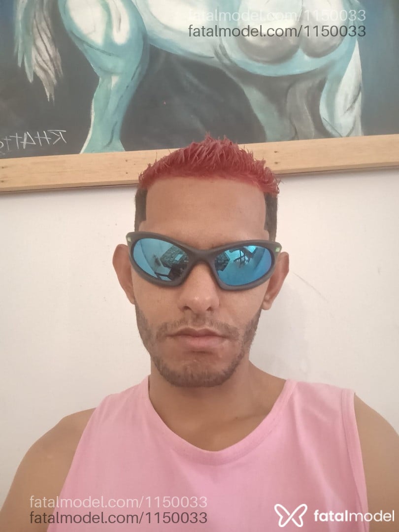 Acompanhante homem com cabelo castanho de olhos castanhos em Rio de Janeiro Acompanhante homem com cabelo castanho de olhos castanhos em Rio de Janeiro - MkAnthony