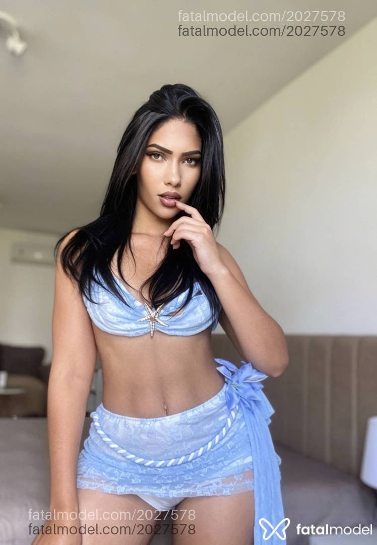 Acompanhante mulher morena (o) de olhos mel em Brasília - Isis Maya