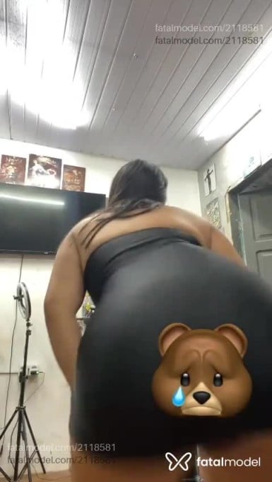 Acompanhante mulher morena (o) de olhos pretos - Aylla Nogueira