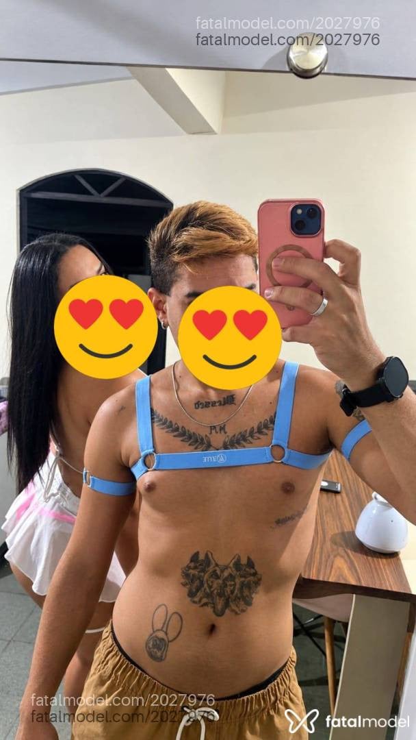 Acompanhante mulher trans morena (o) de olhos castanhos - Ksl