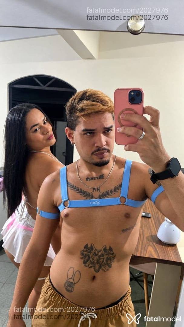 Acompanhante mulher trans morena (o) de olhos castanhos - Ksl