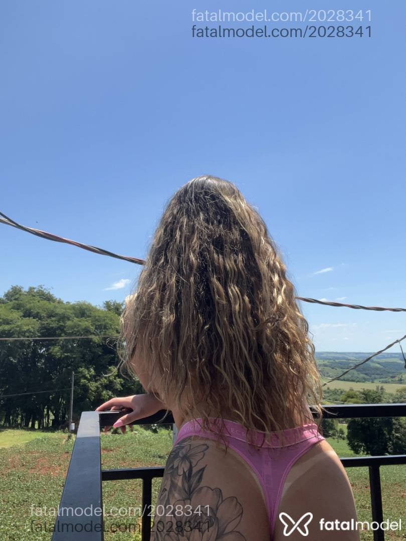Acompanhante mulher com cabelo castanho de olhos castanhos em Ijuí - Angel