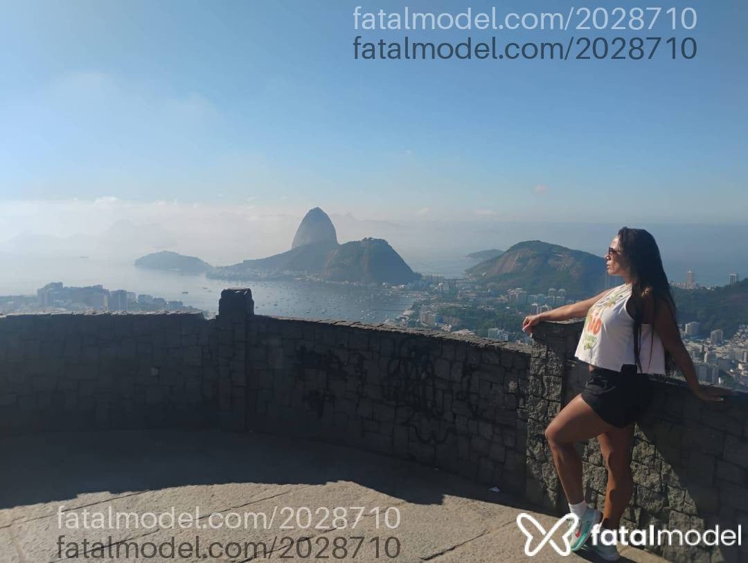 Acompanhante mulher morena (o) de olhos verdes em São José do Rio Preto - Elena Diaz