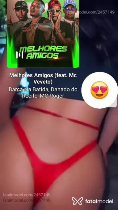 Acompanhante mulher trans morena (o) de olhos mel - Ayla Shuuz