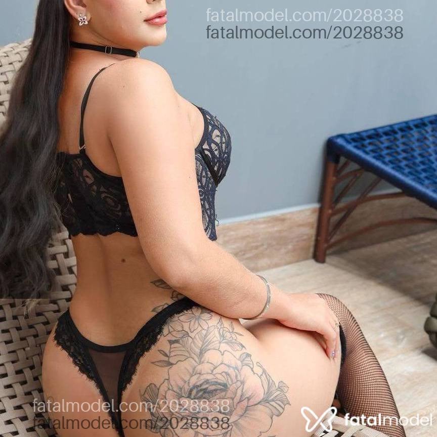 Acompanhante mulher ruiva (o) de olhos castanhos - Malu