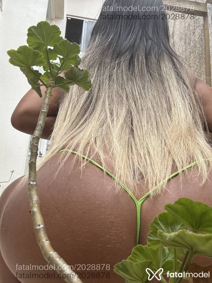 Acompanhante mulher morena (o) de olhos castanhos em Tubarão - Serena