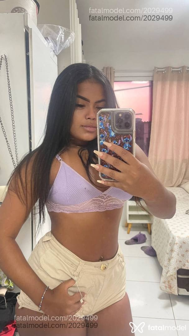 Acompanhante mulher com cabelo castanho de olhos castanhos em Rio de Janeiro - Raissa Silva