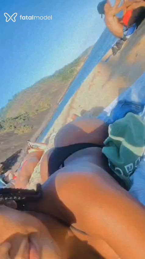 Acompanhante mulher morena (o) de olhos castanhos - Antonella Freitas